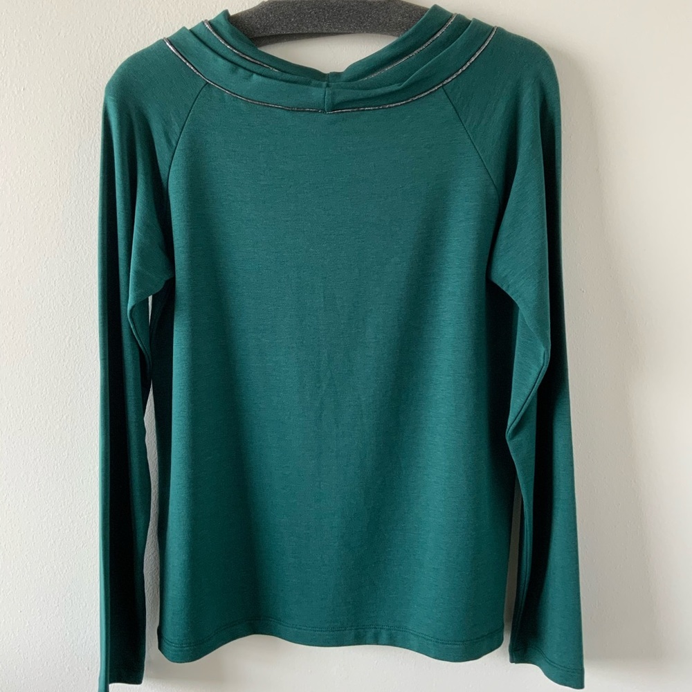 Luxurious and super soft long sleeve - Picture 2 of 6
